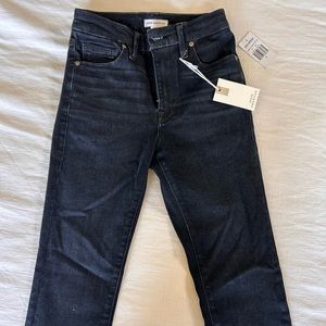 Good American “Good Legs” Skinny Jeans